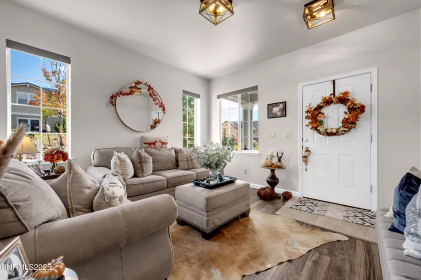 1899 Star Bright, Reno, Nevada 89523, 4 Bedrooms Bedrooms, ,3 BathroomsBathrooms,Residential,Residential,Star Bright,250055820