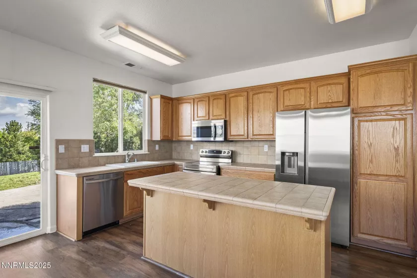 865 University Park, Reno, Nevada 89512, 3 Bedrooms Bedrooms, ,2 BathroomsBathrooms,Residential,Residential,University Park,250055822