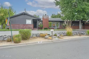 1400 Belford, Reno, Nevada 89509, 3 Bedrooms Bedrooms, ,3 BathroomsBathrooms,Residential,Residential,Belford,250055825