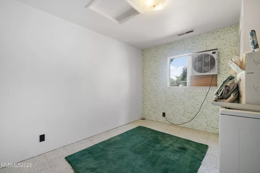 1941 Bafford, Fallon, Nevada 89406, 3 Bedrooms Bedrooms, ,1 BathroomBathrooms,Residential,Residential,Bafford,250055827
