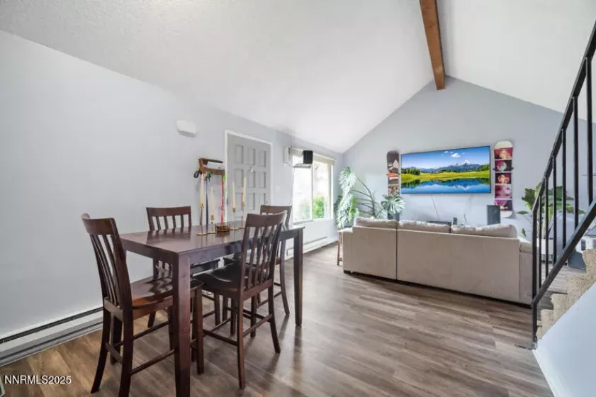 1777 York, Sparks, Nevada 89431, 2 Bedrooms Bedrooms, ,2 BathroomsBathrooms,Residential,Residential,York,250055828