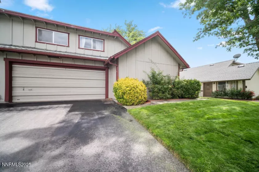 1777 York, Sparks, Nevada 89431, 2 Bedrooms Bedrooms, ,2 BathroomsBathrooms,Residential,Residential,York,250055828
