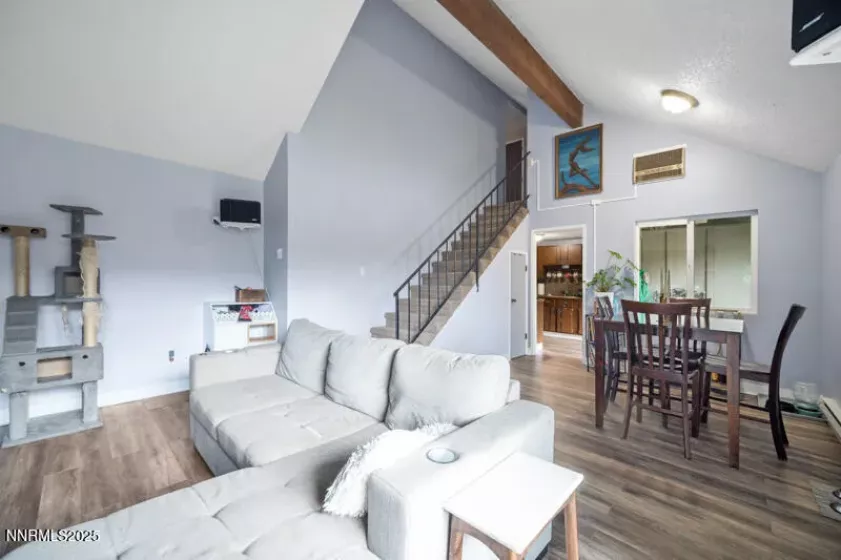 1777 York, Sparks, Nevada 89431, 2 Bedrooms Bedrooms, ,2 BathroomsBathrooms,Residential,Residential,York,250055828