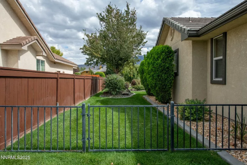 349 Bayhill, Dayton, Nevada 89403, 3 Bedrooms Bedrooms, ,2 BathroomsBathrooms,Residential,Residential,Bayhill,250055832