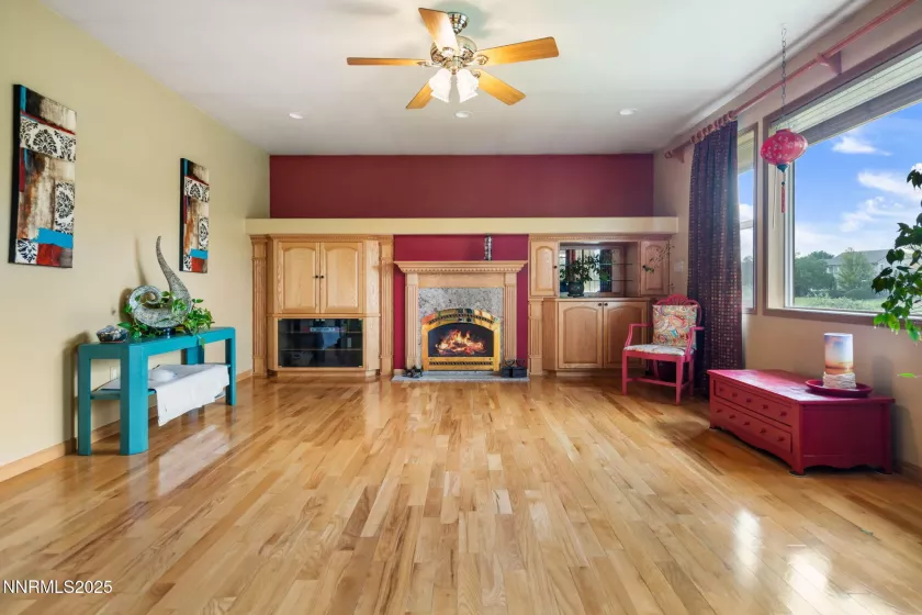349 Bayhill, Dayton, Nevada 89403, 3 Bedrooms Bedrooms, ,2 BathroomsBathrooms,Residential,Residential,Bayhill,250055832