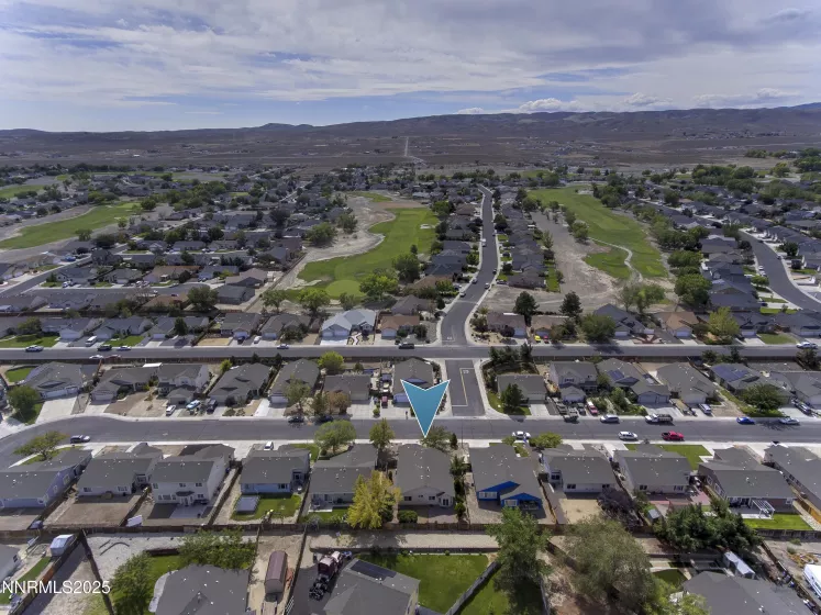 288 Fallen Leaf, Fernley, Nevada 89408, 3 Bedrooms Bedrooms, ,2 BathroomsBathrooms,Residential,Residential,Fallen Leaf,250055830