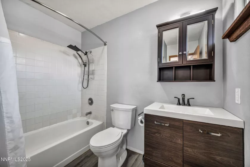 17475 Egret, Reno, Nevada 89508, 3 Bedrooms Bedrooms, ,2 BathroomsBathrooms,Residential,Residential,Egret,250055833