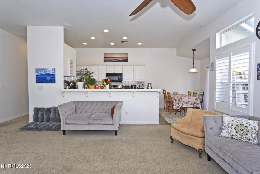 1255 El Monte, Reno, Nevada 89521, 3 Bedrooms Bedrooms, ,2 BathroomsBathrooms,Residential,Residential,El Monte,250055836