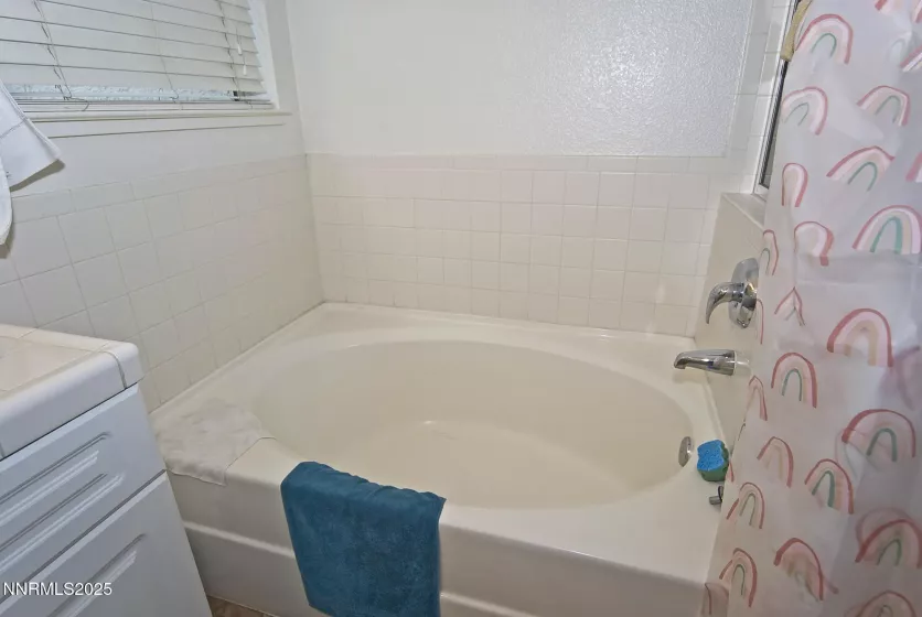 1255 El Monte, Reno, Nevada 89521, 3 Bedrooms Bedrooms, ,2 BathroomsBathrooms,Residential,Residential,El Monte,250055836