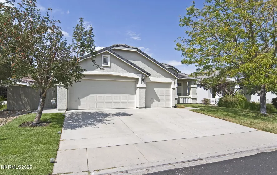 1255 El Monte, Reno, Nevada 89521, 3 Bedrooms Bedrooms, ,2 BathroomsBathrooms,Residential,Residential,El Monte,250055836