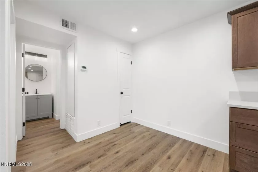 555 Patriot, Reno, Nevada 89511, 1 Bedroom Bedrooms, ,1 BathroomBathrooms,Residential,Residential,Patriot,250055840