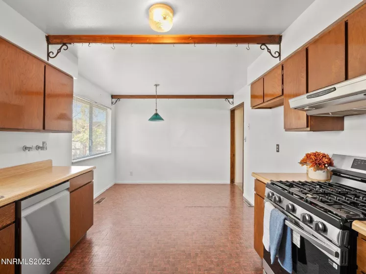 1968 Marian, Carson City, Nevada 89706, 3 Bedrooms Bedrooms, ,2 BathroomsBathrooms,Residential,Residential,Marian,250055842