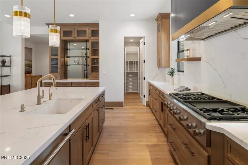 20605 Latour, Reno, Nevada 89511, 4 Bedrooms Bedrooms, ,5 BathroomsBathrooms,Residential,Residential,Latour,250055805
