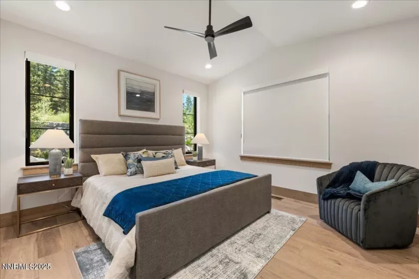 20605 Latour, Reno, Nevada 89511, 4 Bedrooms Bedrooms, ,5 BathroomsBathrooms,Residential,Residential,Latour,250055805