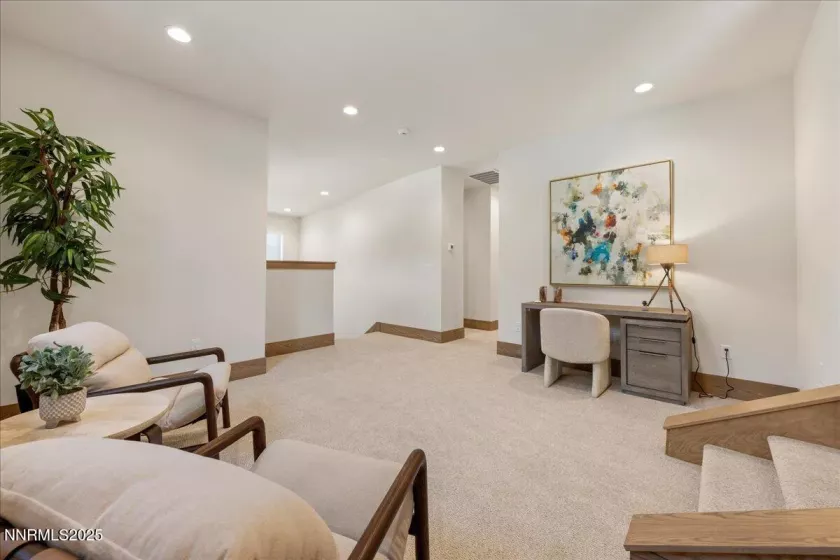 20605 Latour, Reno, Nevada 89511, 4 Bedrooms Bedrooms, ,5 BathroomsBathrooms,Residential,Residential,Latour,250055805