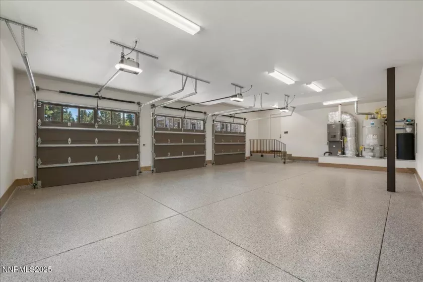 20605 Latour, Reno, Nevada 89511, 4 Bedrooms Bedrooms, ,5 BathroomsBathrooms,Residential,Residential,Latour,250055805