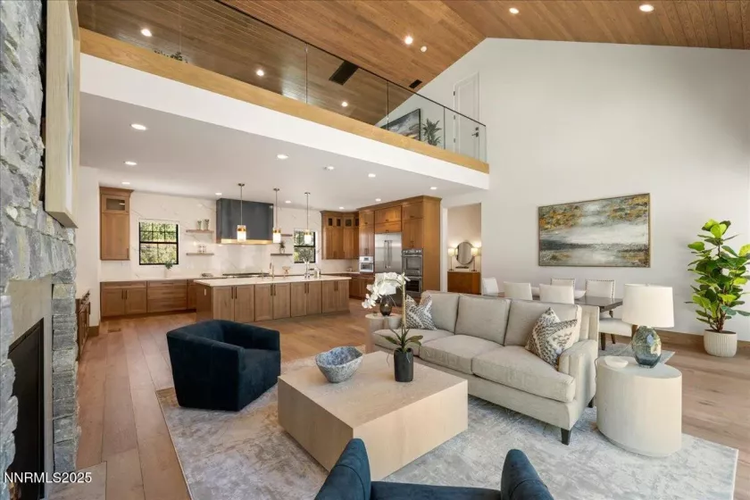 20605 Latour, Reno, Nevada 89511, 4 Bedrooms Bedrooms, ,5 BathroomsBathrooms,Residential,Residential,Latour,250055805