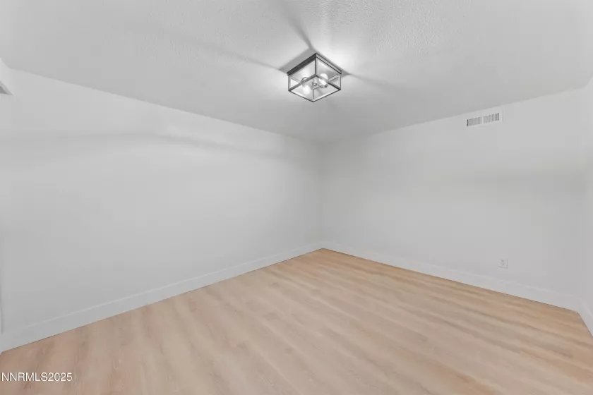 625 Hunter Lake, Reno, Nevada 89509, 4 Bedrooms Bedrooms, ,3 BathroomsBathrooms,Residential,Residential,Hunter Lake,250055821