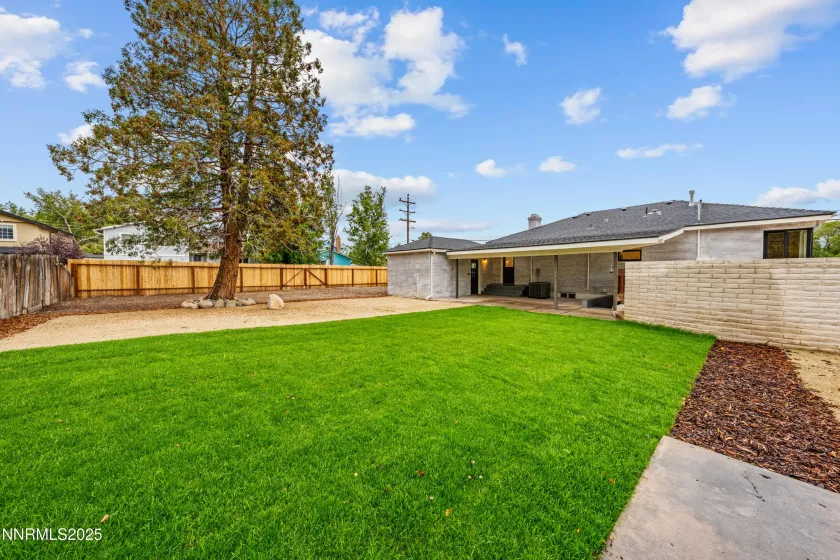 625 Hunter Lake, Reno, Nevada 89509, 4 Bedrooms Bedrooms, ,3 BathroomsBathrooms,Residential,Residential,Hunter Lake,250055821