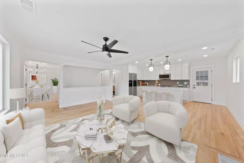 625 Hunter Lake, Reno, Nevada 89509, 4 Bedrooms Bedrooms, ,3 BathroomsBathrooms,Residential,Residential,Hunter Lake,250055821