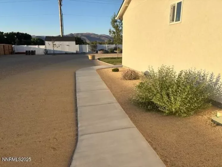 529 Saddle Horn Way, Fernley, Nevada 89408, 4 Bedrooms Bedrooms, ,2 BathroomsBathrooms,Residential,Residential,Saddle Horn Way,250055845