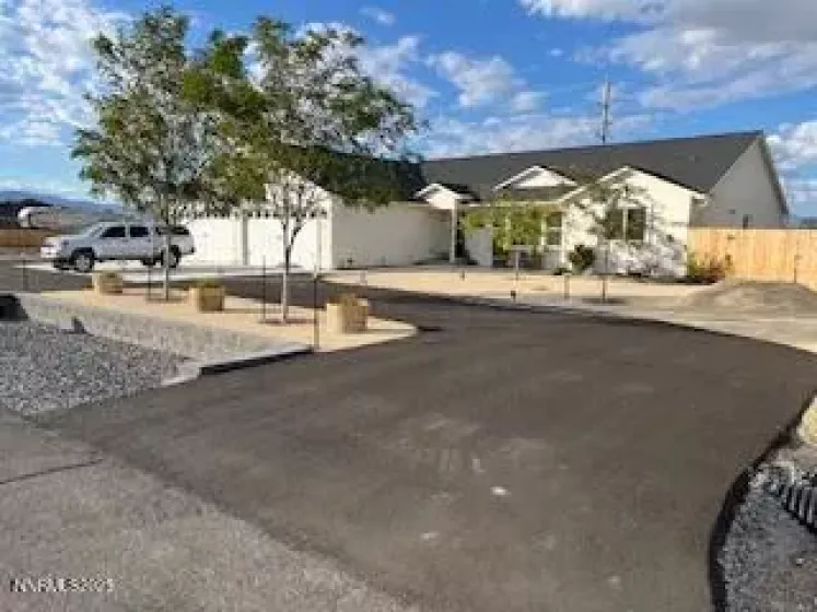 529 Saddle Horn Way, Fernley, Nevada 89408, 4 Bedrooms Bedrooms, ,2 BathroomsBathrooms,Residential,Residential,Saddle Horn Way,250055845