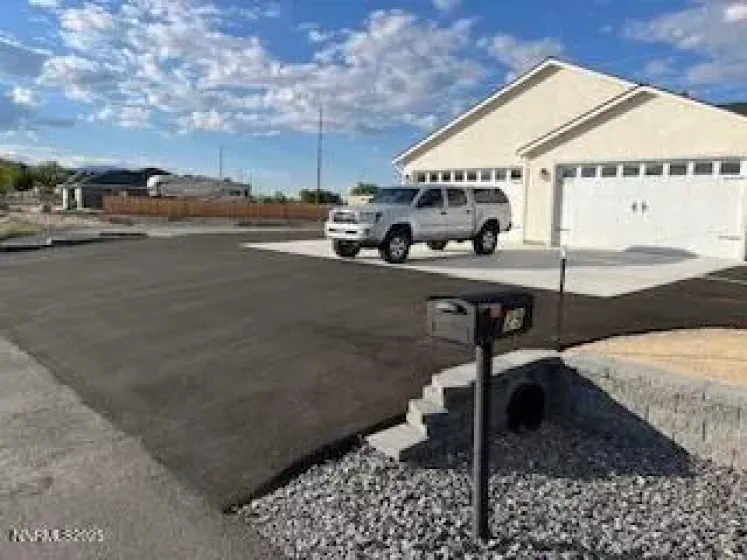 529 Saddle Horn Way, Fernley, Nevada 89408, 4 Bedrooms Bedrooms, ,2 BathroomsBathrooms,Residential,Residential,Saddle Horn Way,250055845