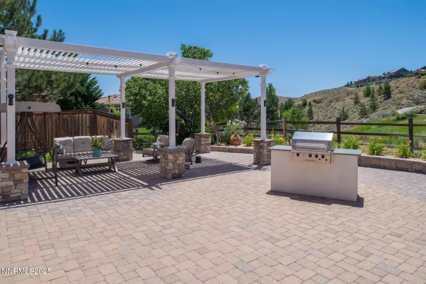 8310 Cinnamon Ridge, Reno, Nevada 89523, 4 Bedrooms Bedrooms, ,4 BathroomsBathrooms,Residential,Residential,Cinnamon Ridge,250055846