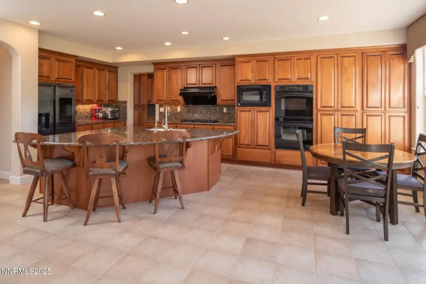 8310 Cinnamon Ridge, Reno, Nevada 89523, 4 Bedrooms Bedrooms, ,4 BathroomsBathrooms,Residential,Residential,Cinnamon Ridge,250055846