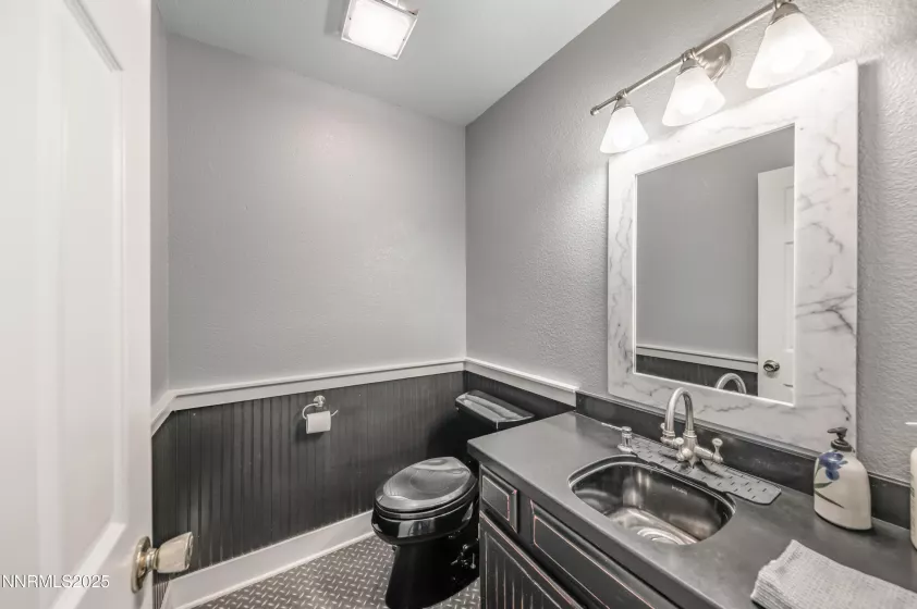 255 Hiko, Dayton, Nevada 89403, 4 Bedrooms Bedrooms, ,3 BathroomsBathrooms,Residential,Residential,Hiko,250055848