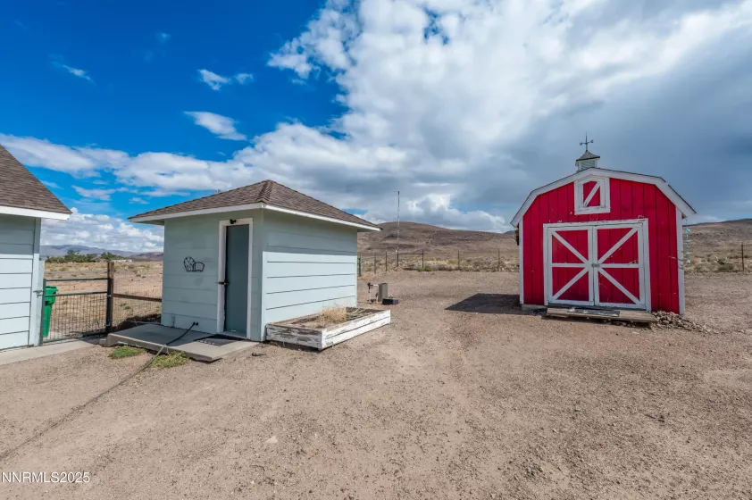 255 Hiko, Dayton, Nevada 89403, 4 Bedrooms Bedrooms, ,3 BathroomsBathrooms,Residential,Residential,Hiko,250055848