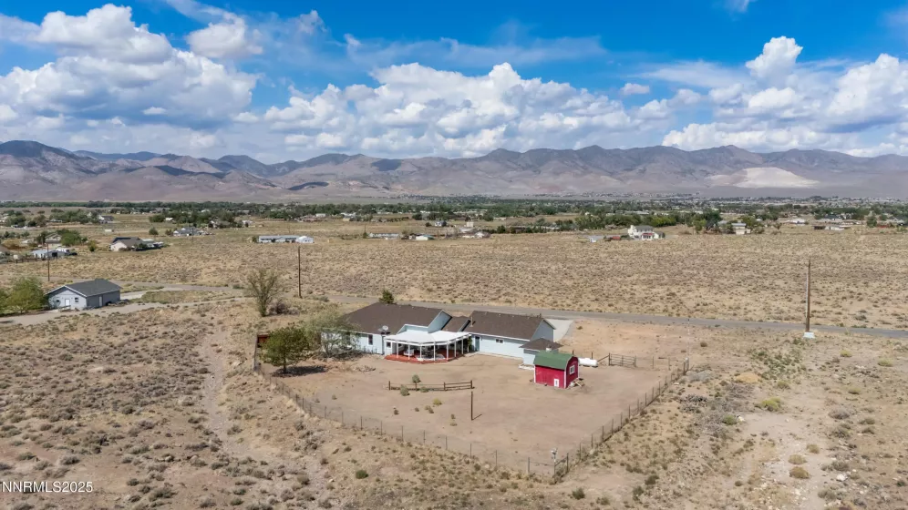 255 Hiko, Dayton, Nevada 89403, 4 Bedrooms Bedrooms, ,3 BathroomsBathrooms,Residential,Residential,Hiko,250055848