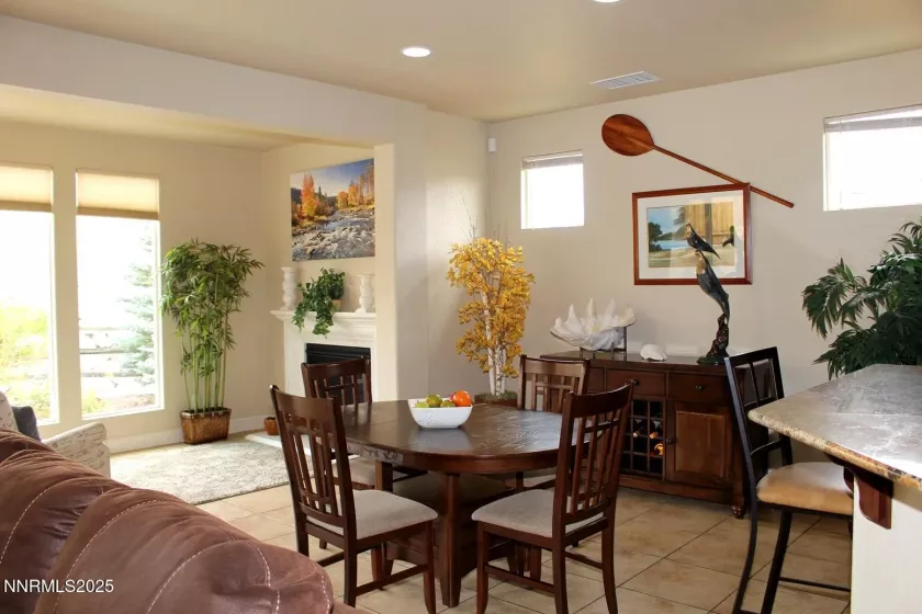 1124 Dutch Hollow, Reno, Nevada 89523, 3 Bedrooms Bedrooms, ,2 BathroomsBathrooms,Residential,Residential,Dutch Hollow,250055849