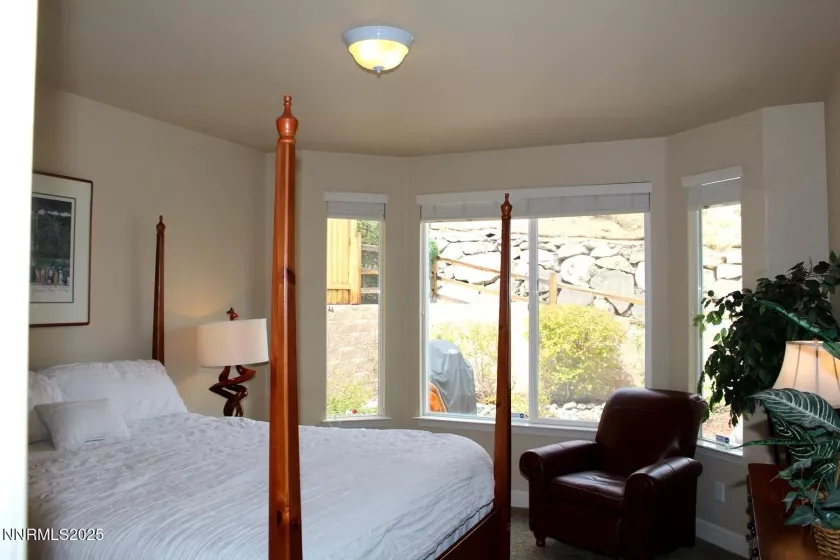 1124 Dutch Hollow, Reno, Nevada 89523, 3 Bedrooms Bedrooms, ,2 BathroomsBathrooms,Residential,Residential,Dutch Hollow,250055849