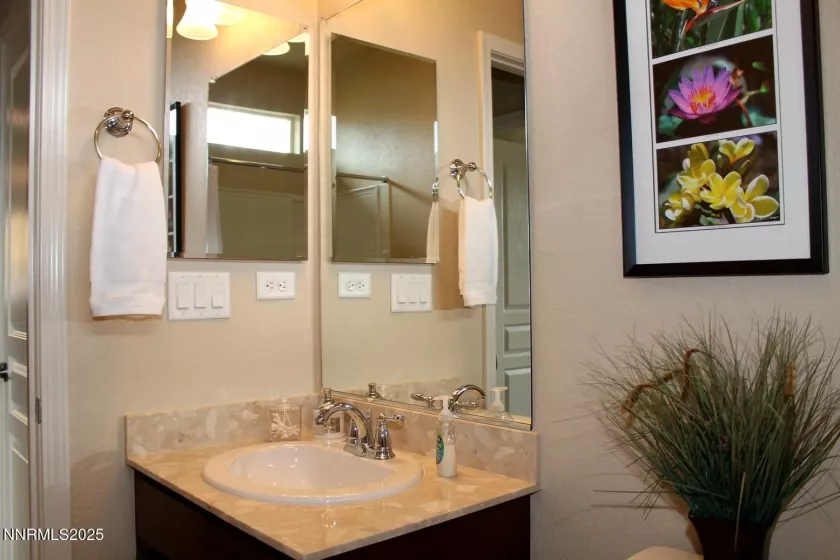 1124 Dutch Hollow, Reno, Nevada 89523, 3 Bedrooms Bedrooms, ,2 BathroomsBathrooms,Residential,Residential,Dutch Hollow,250055849