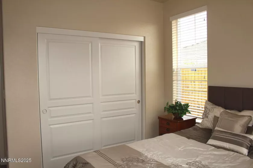 1124 Dutch Hollow, Reno, Nevada 89523, 3 Bedrooms Bedrooms, ,2 BathroomsBathrooms,Residential,Residential,Dutch Hollow,250055849