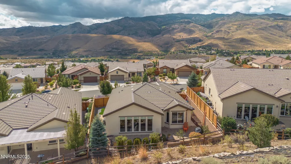 1124 Dutch Hollow, Reno, Nevada 89523, 3 Bedrooms Bedrooms, ,2 BathroomsBathrooms,Residential,Residential,Dutch Hollow,250055849