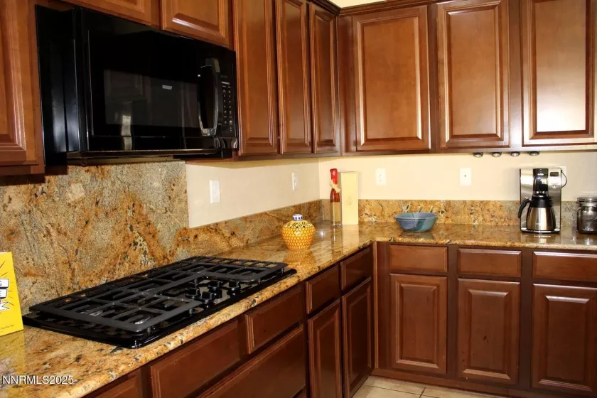 1124 Dutch Hollow, Reno, Nevada 89523, 3 Bedrooms Bedrooms, ,2 BathroomsBathrooms,Residential,Residential,Dutch Hollow,250055849