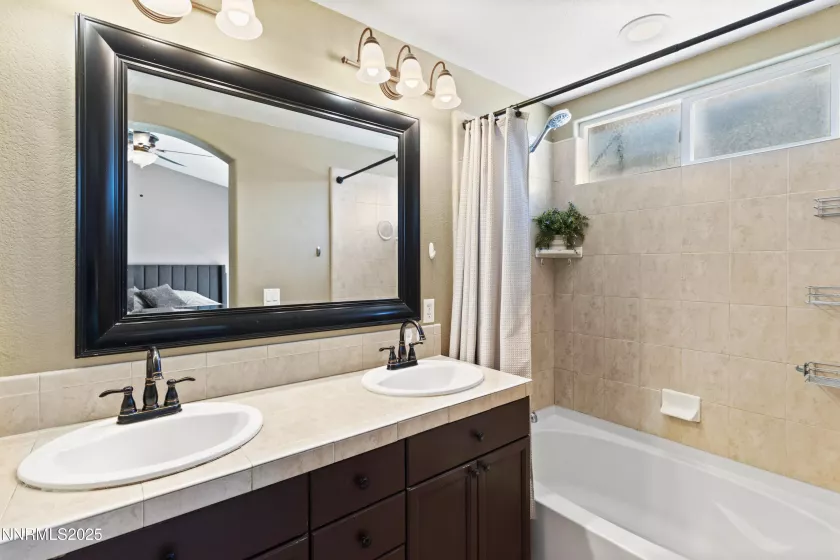 10375 Rosemount, Reno, Nevada 89521, 3 Bedrooms Bedrooms, ,2 BathroomsBathrooms,Residential,Residential,Rosemount,250055851