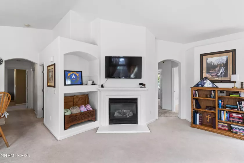10375 Rosemount, Reno, Nevada 89521, 3 Bedrooms Bedrooms, ,2 BathroomsBathrooms,Residential,Residential,Rosemount,250055851