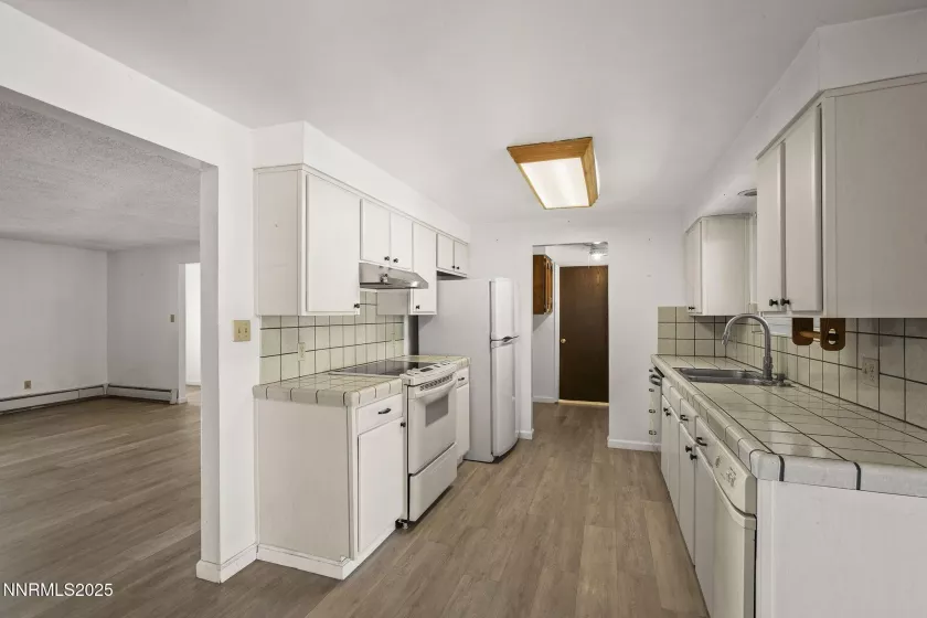7125 Estates, Reno, Nevada 89506, 4 Bedrooms Bedrooms, ,2 BathroomsBathrooms,Residential,Residential,Estates,250055853