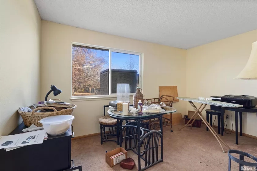 885 Creek View, Reno, Nevada 89511, 3 Bedrooms Bedrooms, ,2 BathroomsBathrooms,Residential,Residential,Creek View,240015048