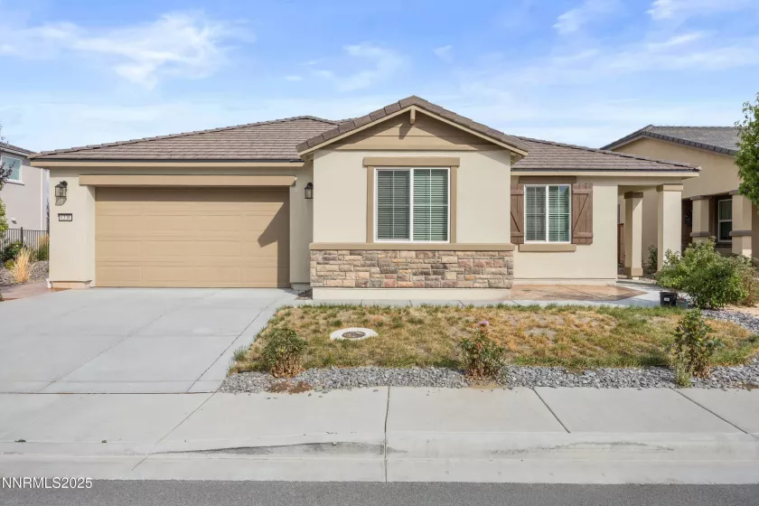 Welcoming curb appeal