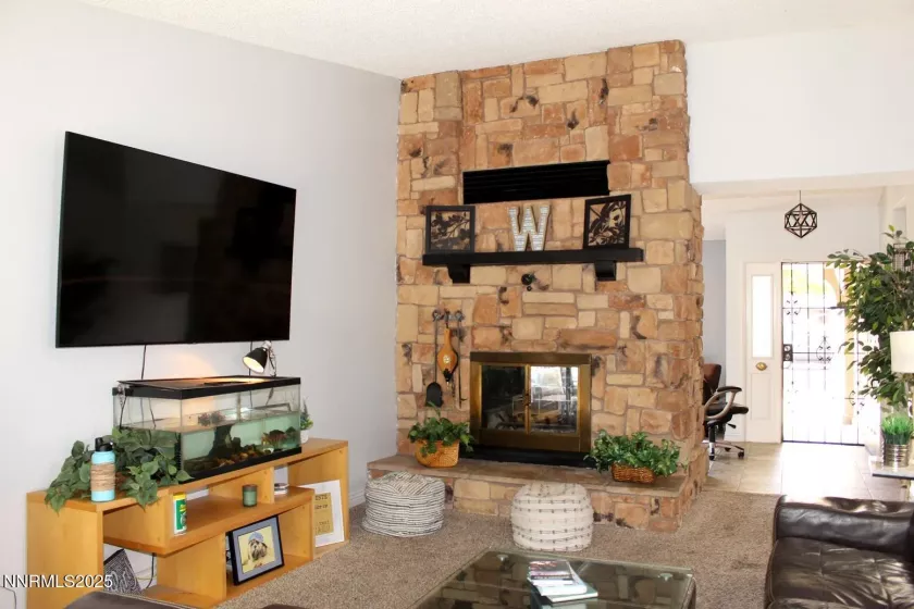 2002 Tangerine, Sparks, Nevada 89434, 3 Bedrooms Bedrooms, ,2 BathroomsBathrooms,Residential,Residential,Tangerine,250055866