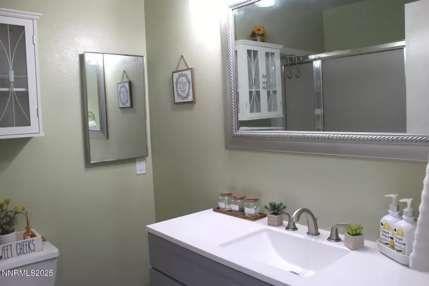 2002 Tangerine, Sparks, Nevada 89434, 3 Bedrooms Bedrooms, ,2 BathroomsBathrooms,Residential,Residential,Tangerine,250055866