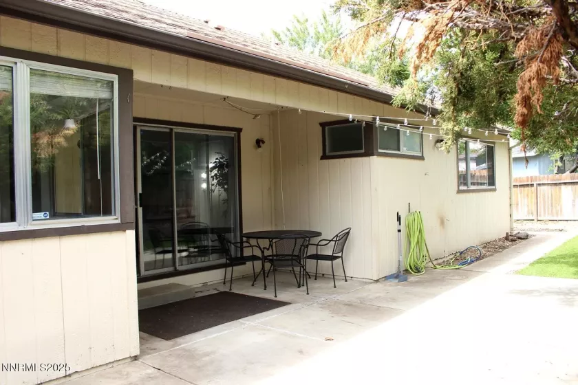 2002 Tangerine, Sparks, Nevada 89434, 3 Bedrooms Bedrooms, ,2 BathroomsBathrooms,Residential,Residential,Tangerine,250055866
