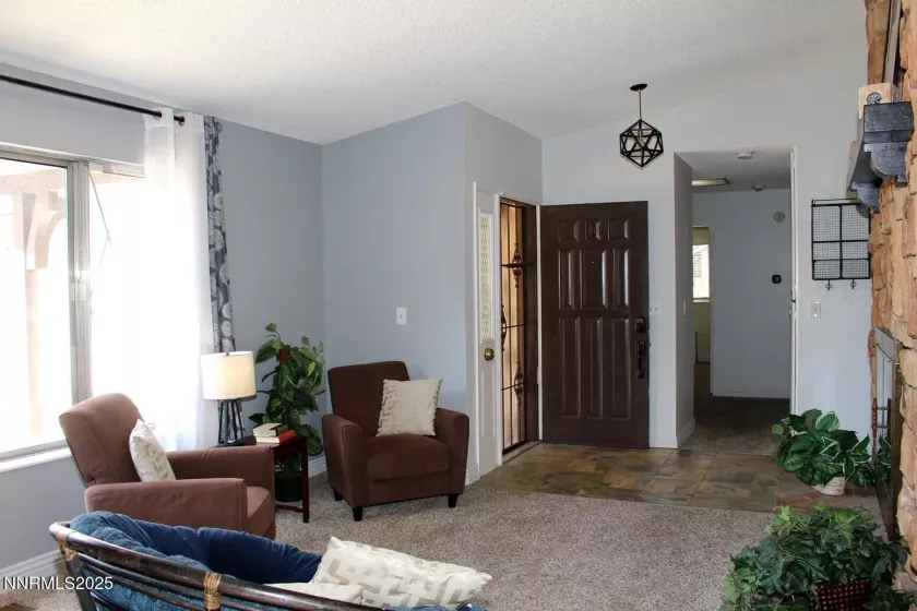 2002 Tangerine, Sparks, Nevada 89434, 3 Bedrooms Bedrooms, ,2 BathroomsBathrooms,Residential,Residential,Tangerine,250055866