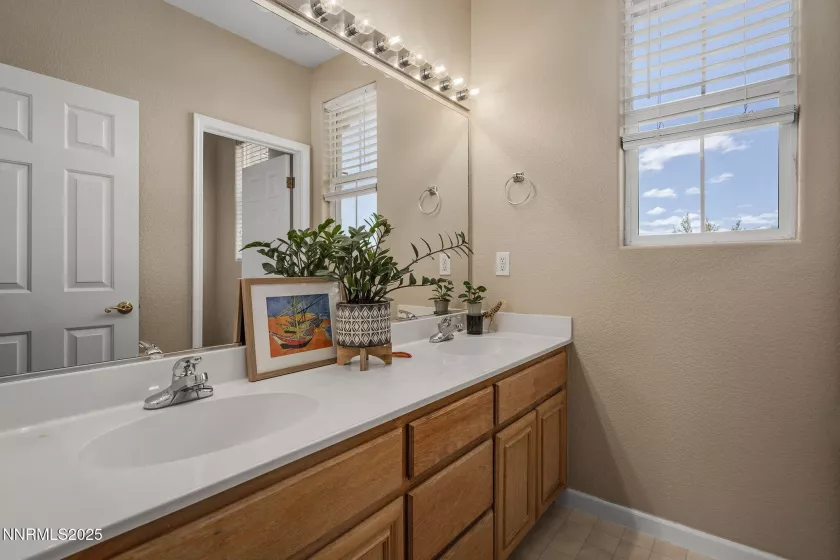 5765 Tappan, Reno, Nevada 89523, 4 Bedrooms Bedrooms, ,3 BathroomsBathrooms,Residential,Residential,Tappan,250055867