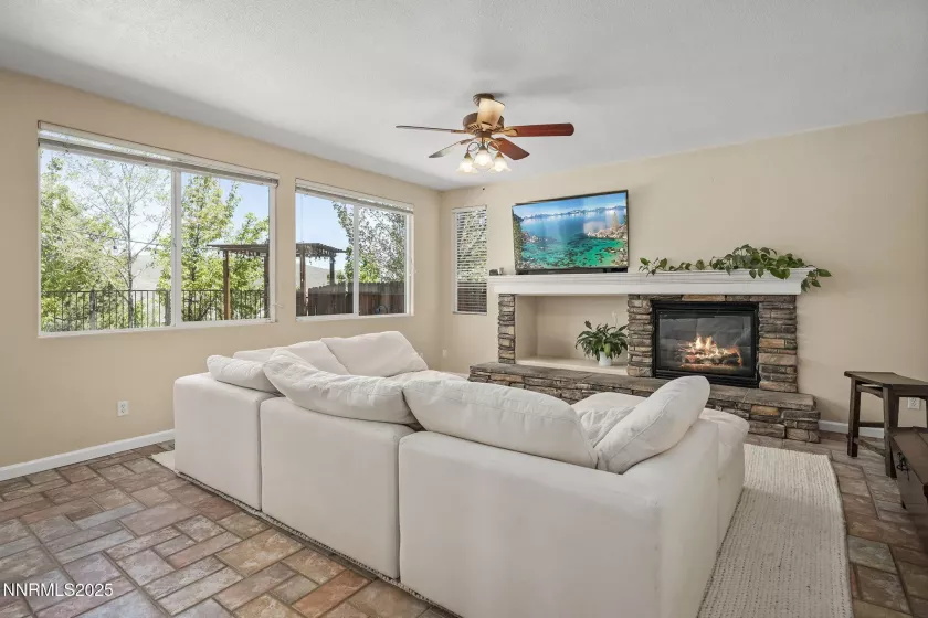 5765 Tappan, Reno, Nevada 89523, 4 Bedrooms Bedrooms, ,3 BathroomsBathrooms,Residential,Residential,Tappan,250055867
