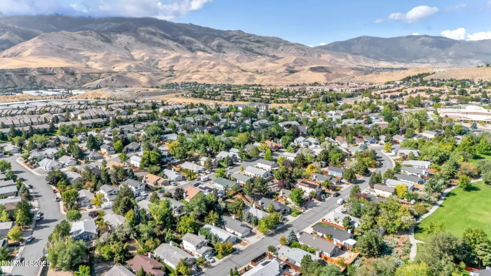6339 Park, Reno, Nevada 89523, 3 Bedrooms Bedrooms, ,2 BathroomsBathrooms,Residential,Residential,Park,250055868